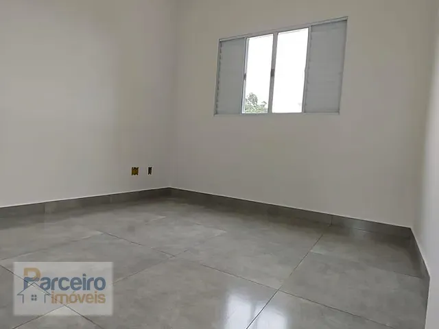 Casa 2 quartos e 1 banheiro, à venda, no bairro Vila Aurea em São Paulo
