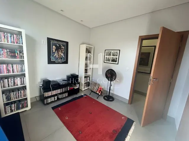 Casa 3 quartos e 4 banheiros, à venda, no bairro Parqville Pinheiros em Aparecida de Goiânia
