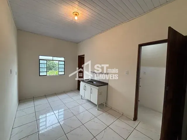 Casa com 100m² 1 quarto e 1 banheiro, à venda, no bairro Vila Leandro Previato em Andradas
