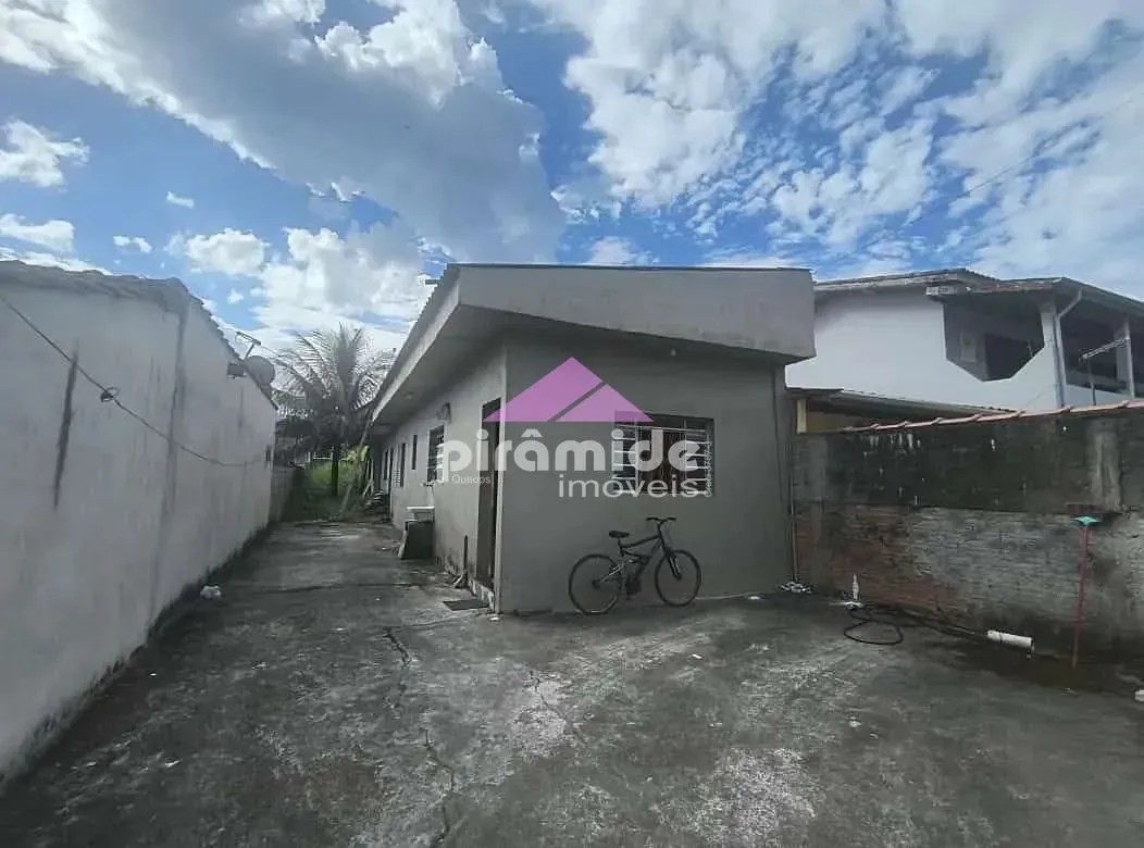 Casa, 1 quarto, 80 m² - Foto 1