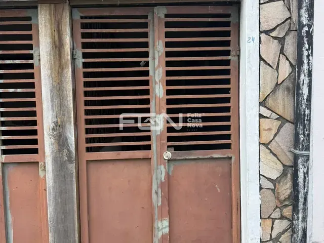 Casa 2 quartos e 1 banheiro, para alugar, no bairro Centro em Camaçari