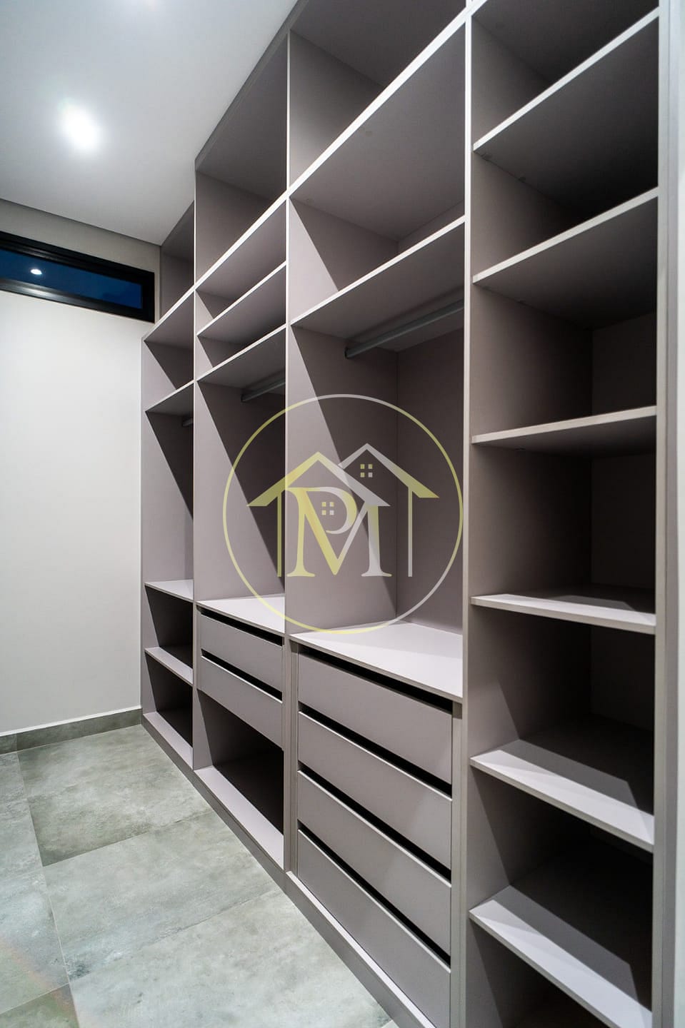 Casa à venda com 3 quartos, 212m² - Foto 6