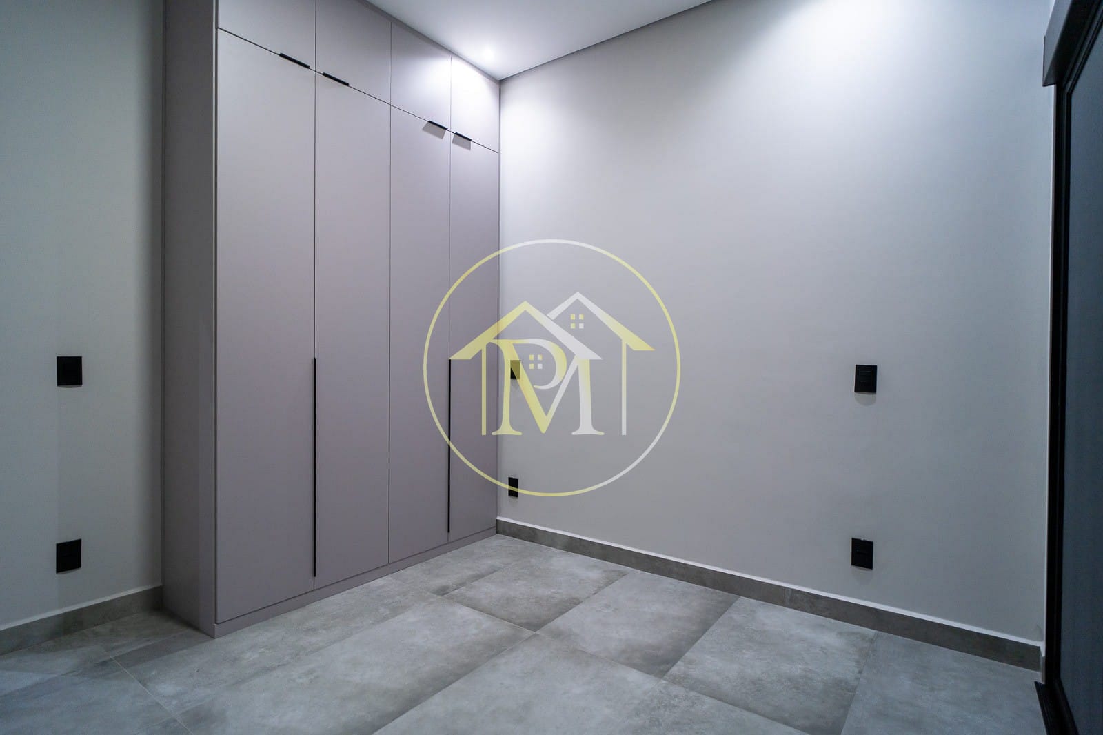 Casa à venda com 3 quartos, 212m² - Foto 14