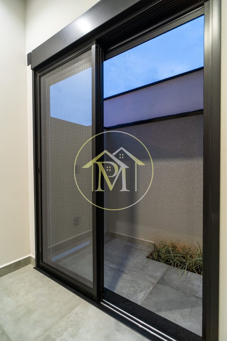 Casa à venda com 3 quartos, 212m² - Foto 16