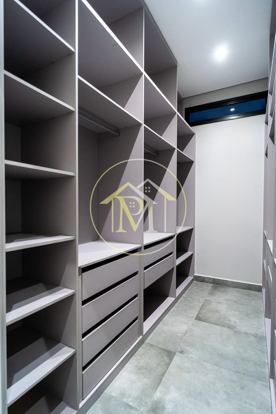 Casa à venda com 3 quartos, 212m² - Foto 27