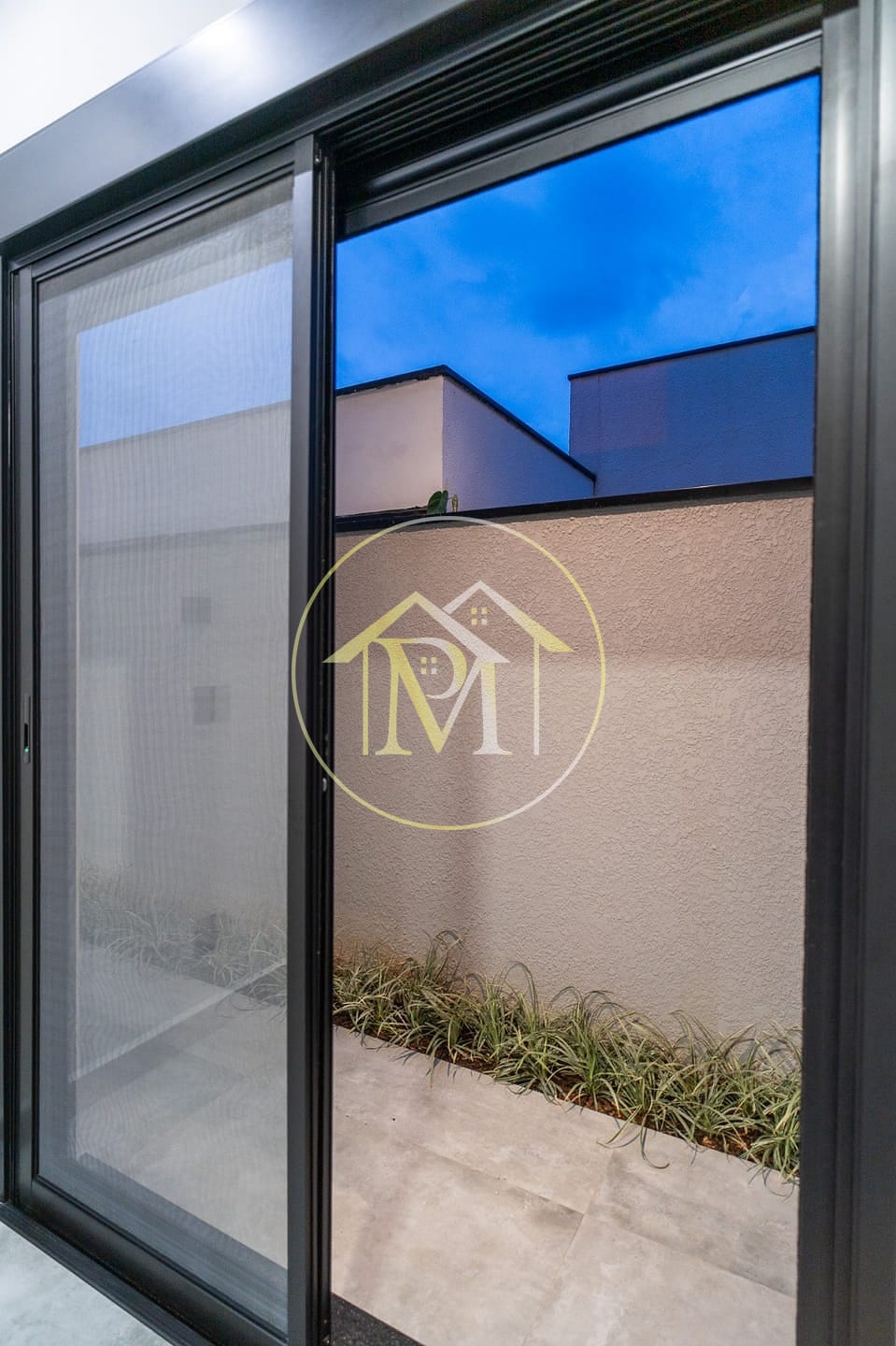 Casa à venda com 3 quartos, 212m² - Foto 36