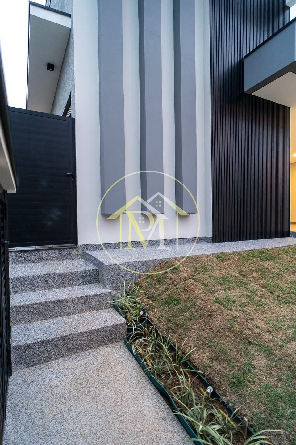 Casa à venda com 3 quartos, 212m² - Foto 37