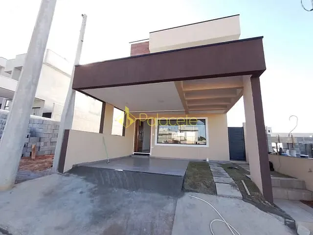 Casa com 150m² 3 quartos e 4 banheiros, à venda, no bairro Morada dos Nobres em Taubaté