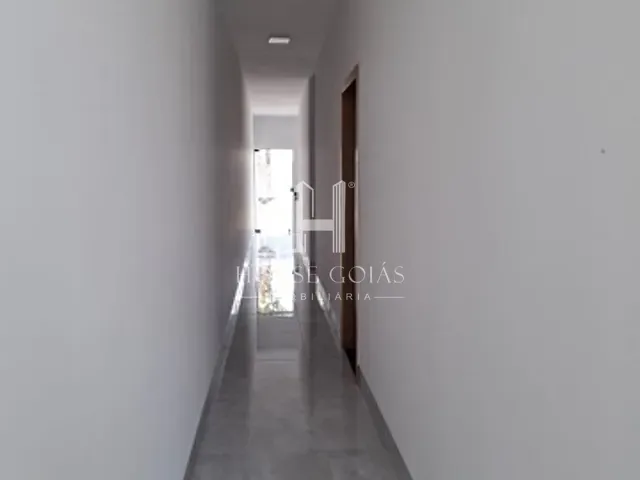 Casa com 180m² 3 quartos e 1 banheiro, à venda, no bairro Jardim Riviera em Aparecida de Goiânia
