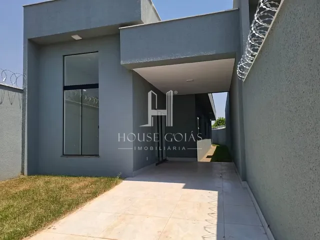 Casa com 180m² 3 quartos e 1 banheiro, à venda, no bairro Jardim Riviera em Aparecida de Goiânia