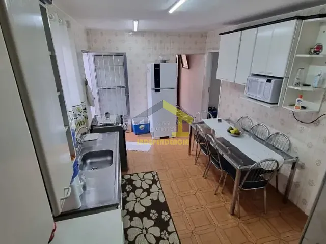 Casa com 310m² 3 quartos e 1 banheiro, à venda, no bairro Cidade Líder em São Paulo