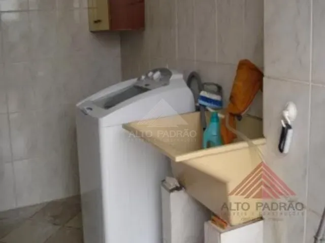 Casa com 125m² 3 quartos e 1 banheiro, à venda, no bairro Jardim Pedroso em Mauá