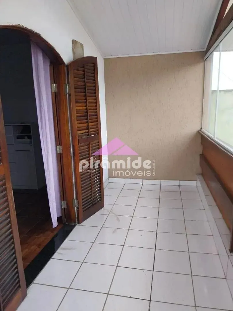 Casa, 3 quartos, 151 m² - Foto 2