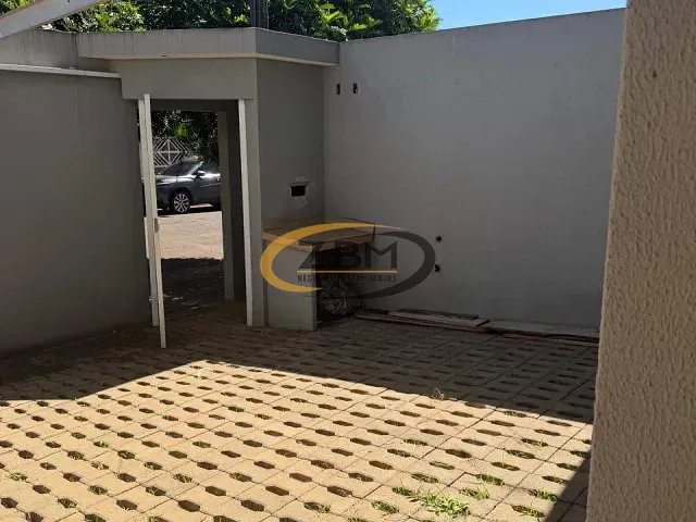 Casa com 180m² 5 quartos e 4 banheiros, à venda, no bairro Jardim Burle Marx em Londrina