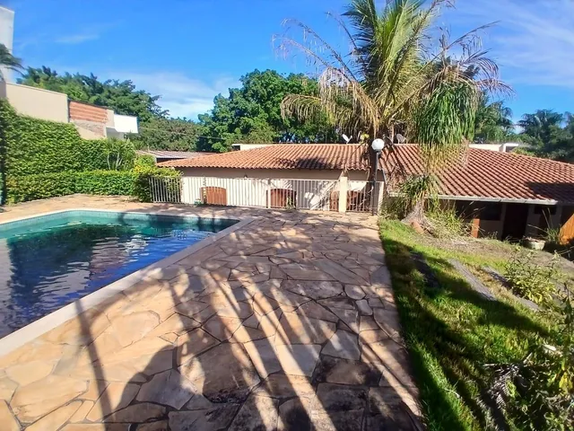 Casa 4 quartos e 6 banheiros, à venda ou para alugar, no bairro Parque das Nações em São João da Boa Vista