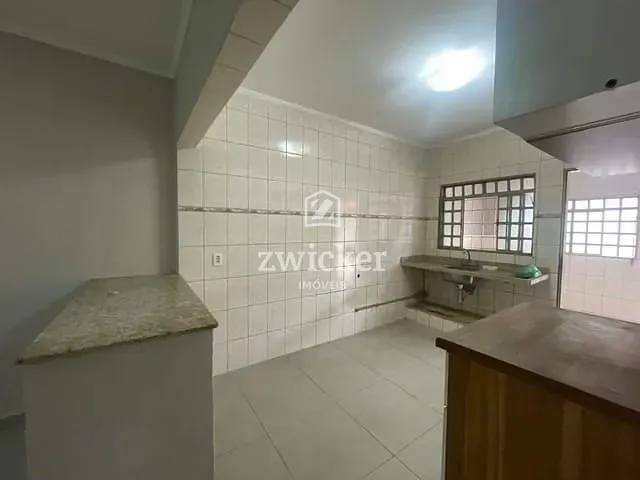 Casa com 312m² 3 quartos e 3 banheiros, à venda, no bairro Jardim Marambá em Bauru