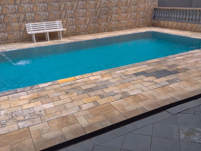 Casa 2 quartos e 1 banheiro, à venda, no bairro Jardim Raphael em Bertioga