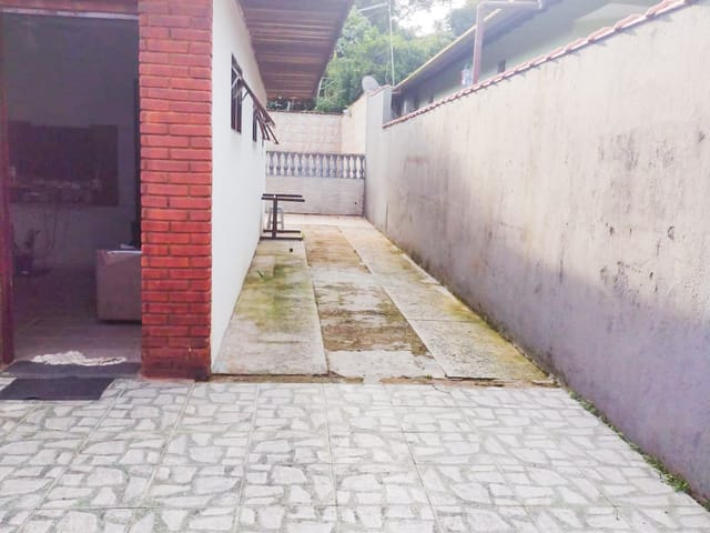 Casa 2 quartos e 1 banheiro, à venda, no bairro Jardim Raphael em Bertioga