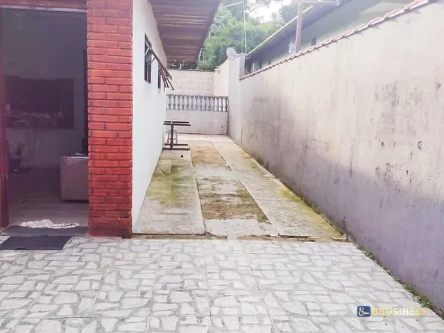 Casa 2 quartos e 1 banheiro, à venda, no bairro Jardim Raphael em Bertioga
