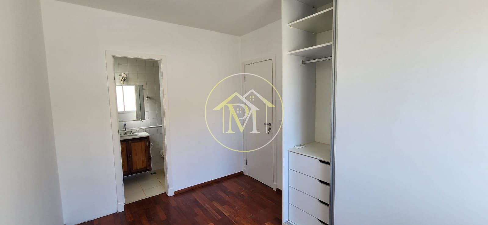 Casa à venda com 5 quartos, 156m² - Foto 15