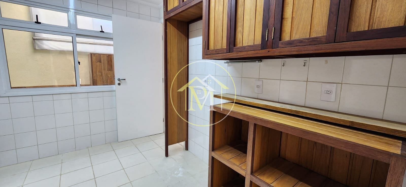 Casa à venda com 5 quartos, 156m² - Foto 25
