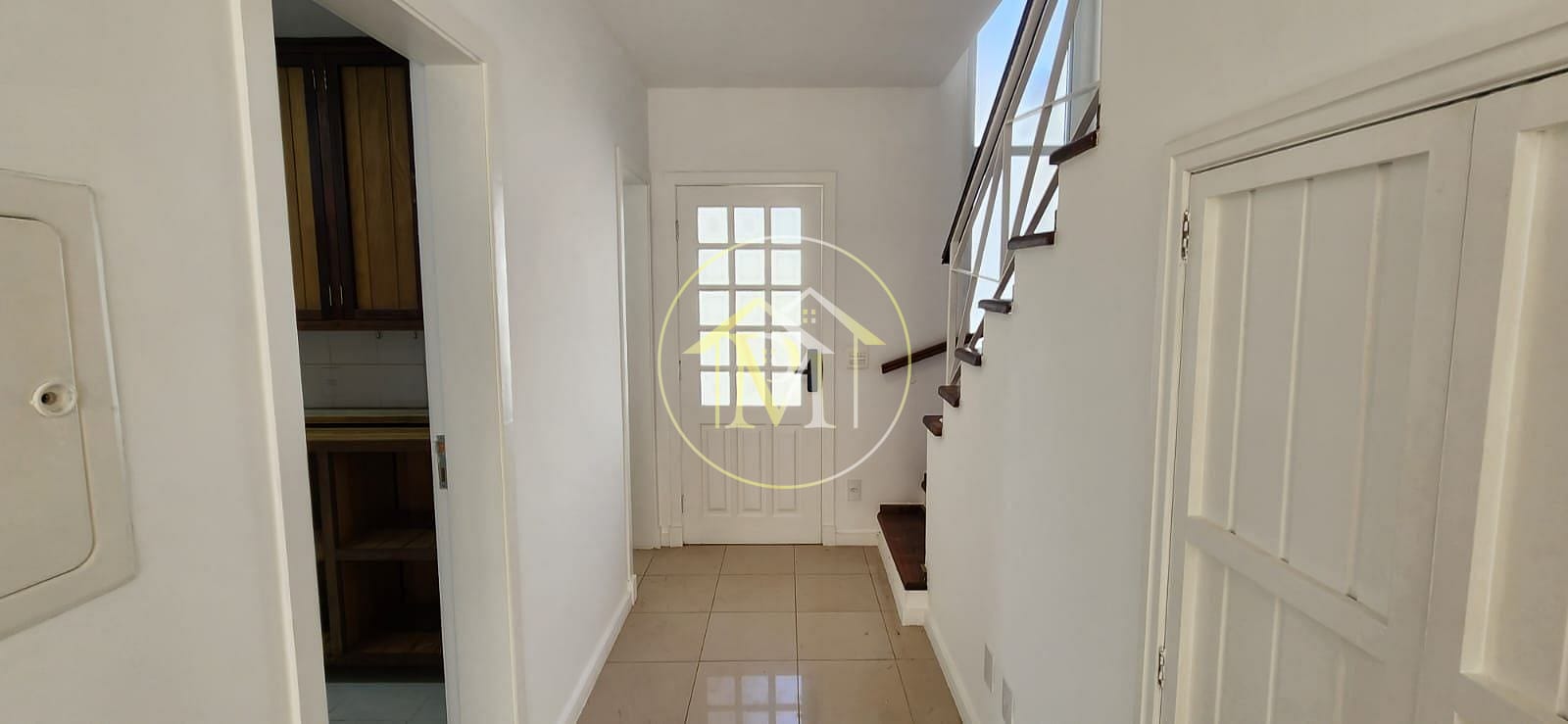 Casa à venda com 5 quartos, 156m² - Foto 8