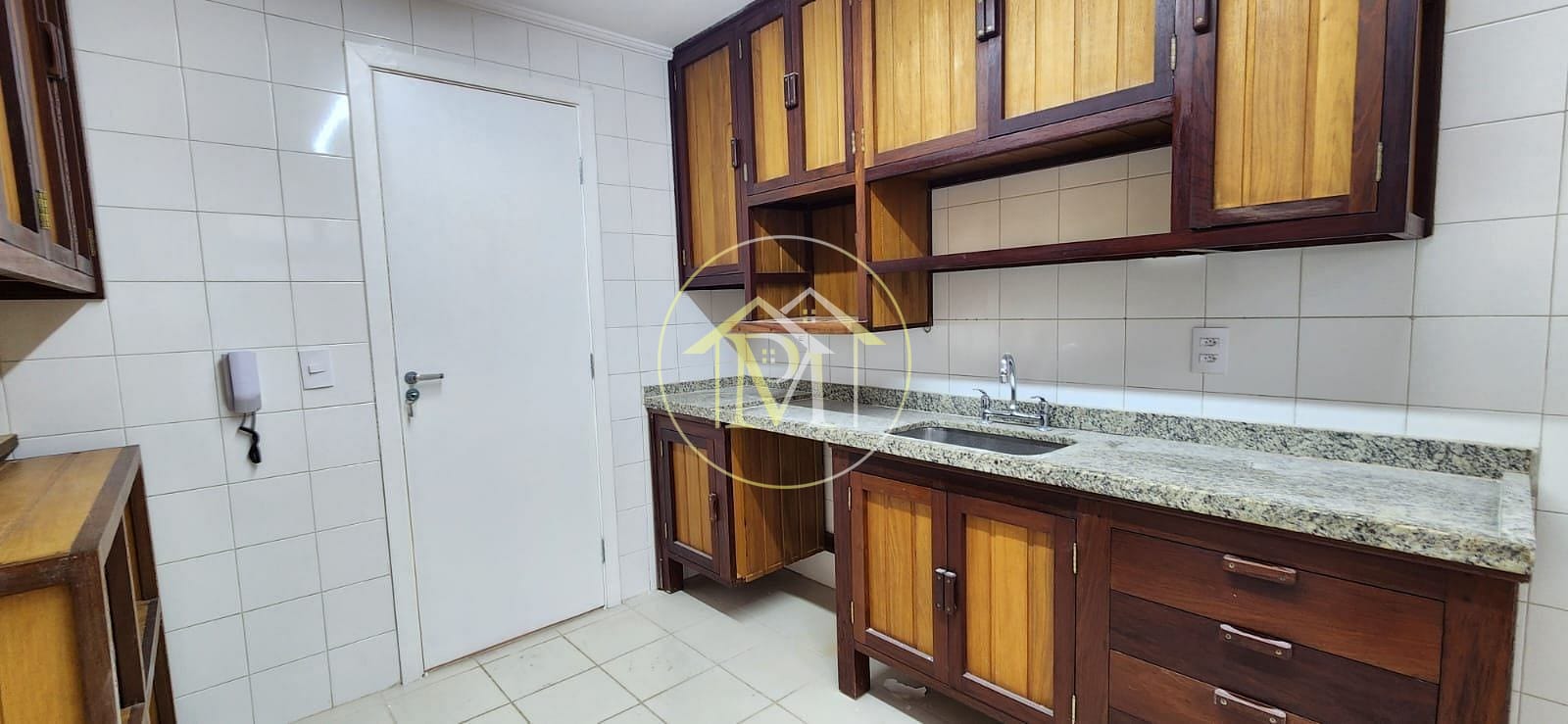 Casa à venda com 5 quartos, 156m² - Foto 27