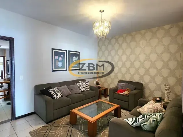 Casa com 441m² 4 quartos e 5 banheiros, à venda ou para alugar, no bairro Santos Dumont em Londrina