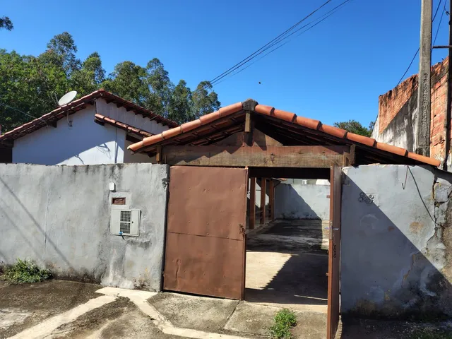 Casa com 173m² 2 quartos e 1 banheiro, à venda, no bairro Vila Santa Luzia em Mogi Mirim