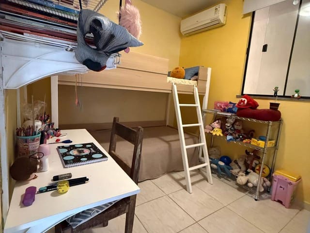 Casa 3 quartos e 2 banheiros, à venda, no bairro Nova Cidade em Macaé