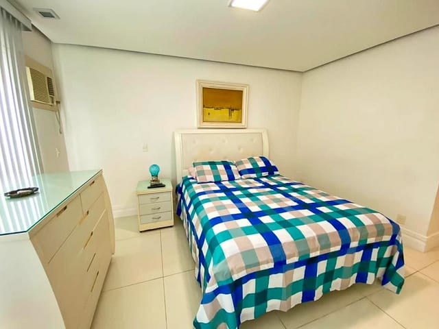 Casa 5 quartos e 7 banheiros, à venda, no bairro Barra da Tijuca em Rio de Janeiro