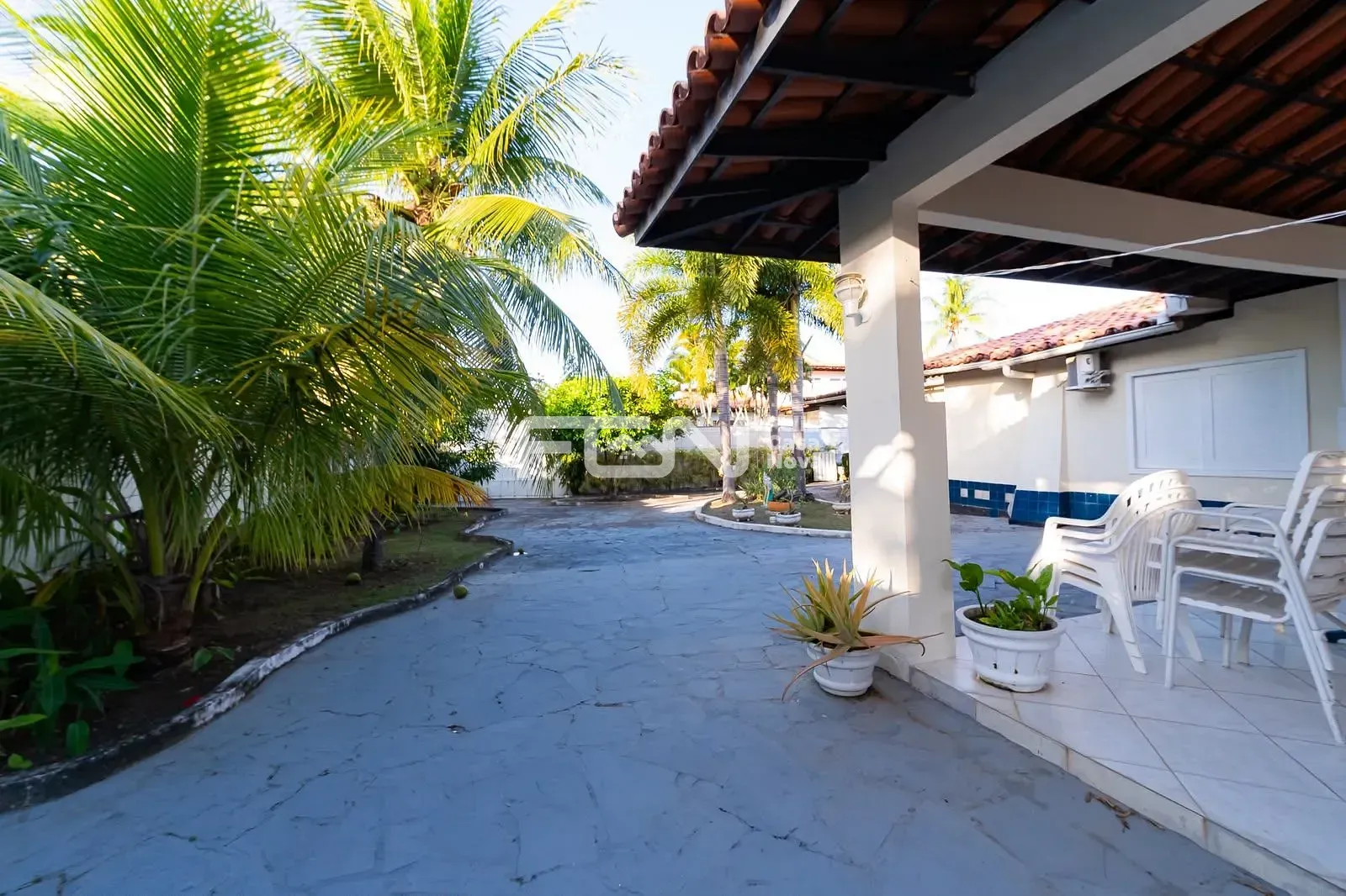 Casa, 4 quartos, 305 m² - Foto 1