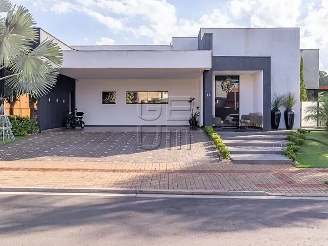 Casa com 732m² 4 quartos e 6 banheiros, à venda, no bairro Vivendas do Arvoredo em Londrina