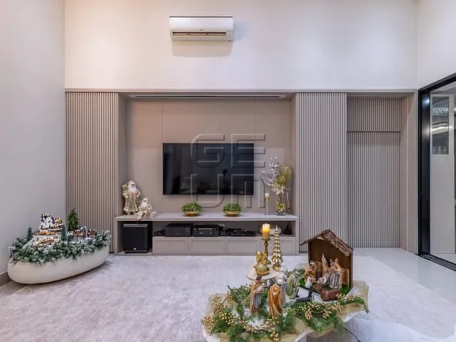 Casa com 732m² 4 quartos e 6 banheiros, à venda, no bairro Vivendas do Arvoredo em Londrina