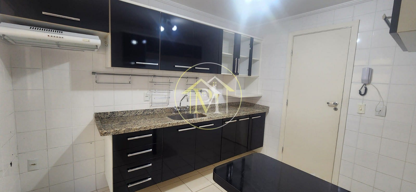 Casa à venda com 5 quartos, 156m² - Foto 9