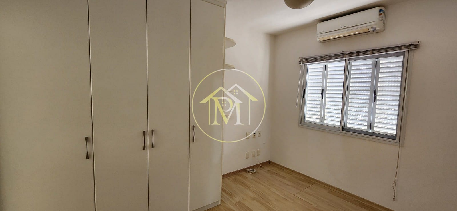 Casa à venda com 5 quartos, 156m² - Foto 23