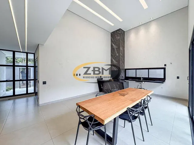 Casa com 485m² 3 quartos e 2 banheiros, à venda, no bairro Monte Belo em Londrina