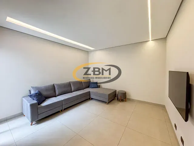 Casa com 485m² 3 quartos e 2 banheiros, à venda, no bairro Monte Belo em Londrina