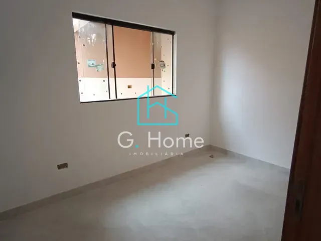 Casa 2 quartos e 2 banheiros, à venda, no bairro Jardim Belém em Londrina