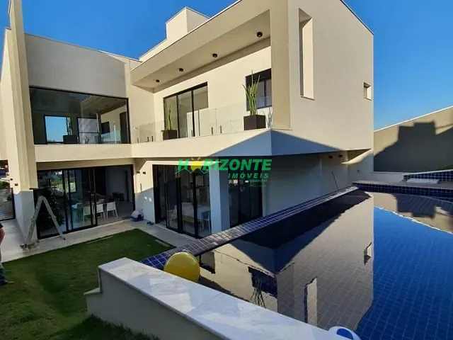 Casa com 472m² 4 quartos e 6 banheiros, à venda, no bairro Condomínio Residencial Alphaville II em São José dos Campos
