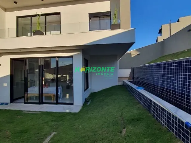 Casa com 472m² 4 quartos e 6 banheiros, à venda, no bairro Condomínio Residencial Alphaville II em São José dos Campos
