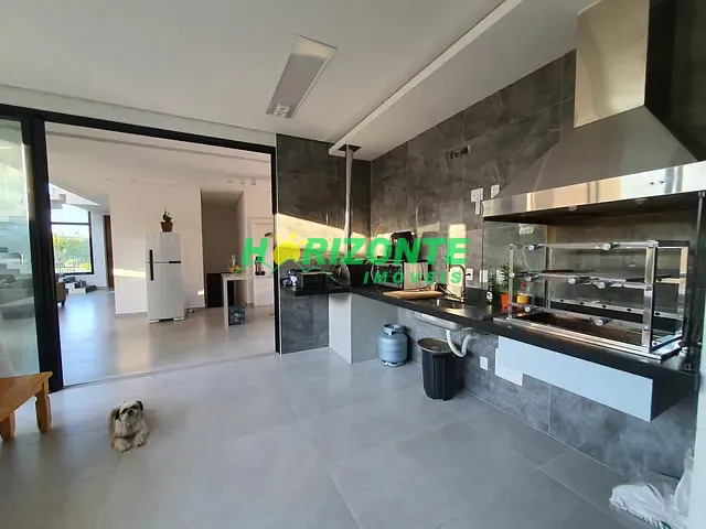 Casa com 472m² 4 quartos e 6 banheiros, à venda, no bairro urbanova em São José dos Campos