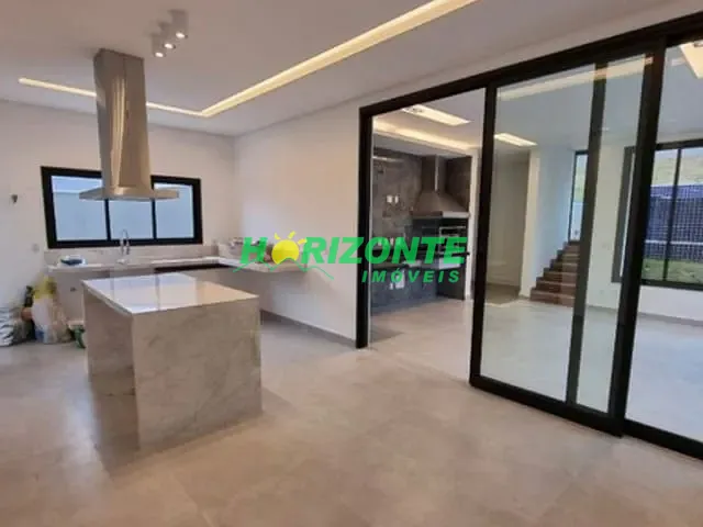Casa com 472m² 4 quartos e 6 banheiros, à venda, no bairro urbanova em São José dos Campos