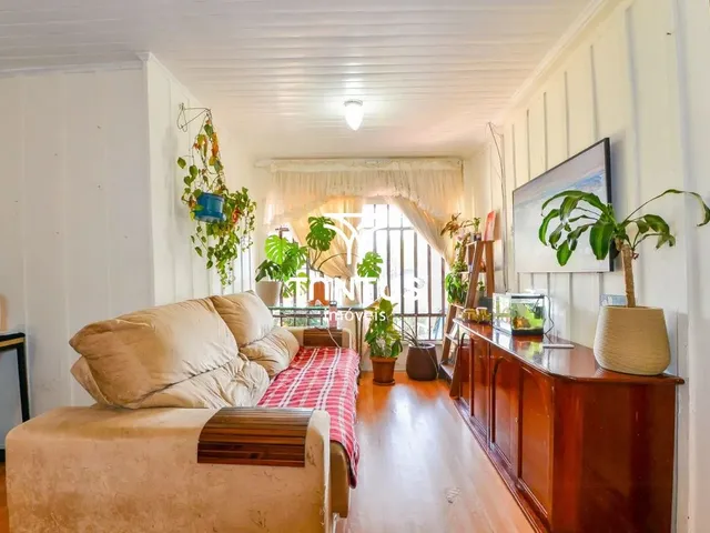 Casa com 445m² 4 quartos e 2 banheiros, à venda, no bairro Boa Vista em Curitiba