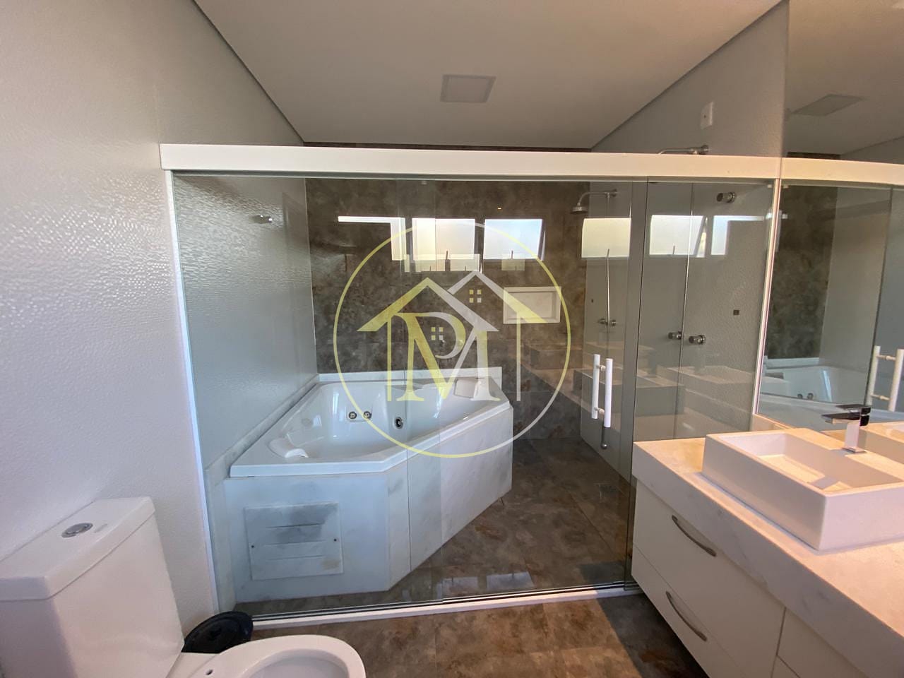 Casa à venda com 4 quartos, 326m² - Foto 15
