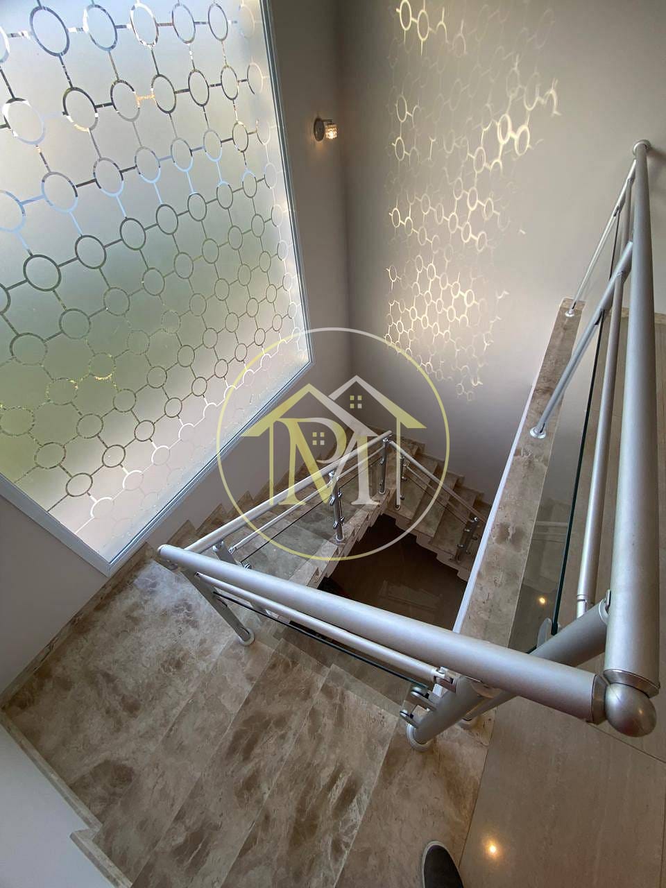 Casa à venda com 4 quartos, 326m² - Foto 7