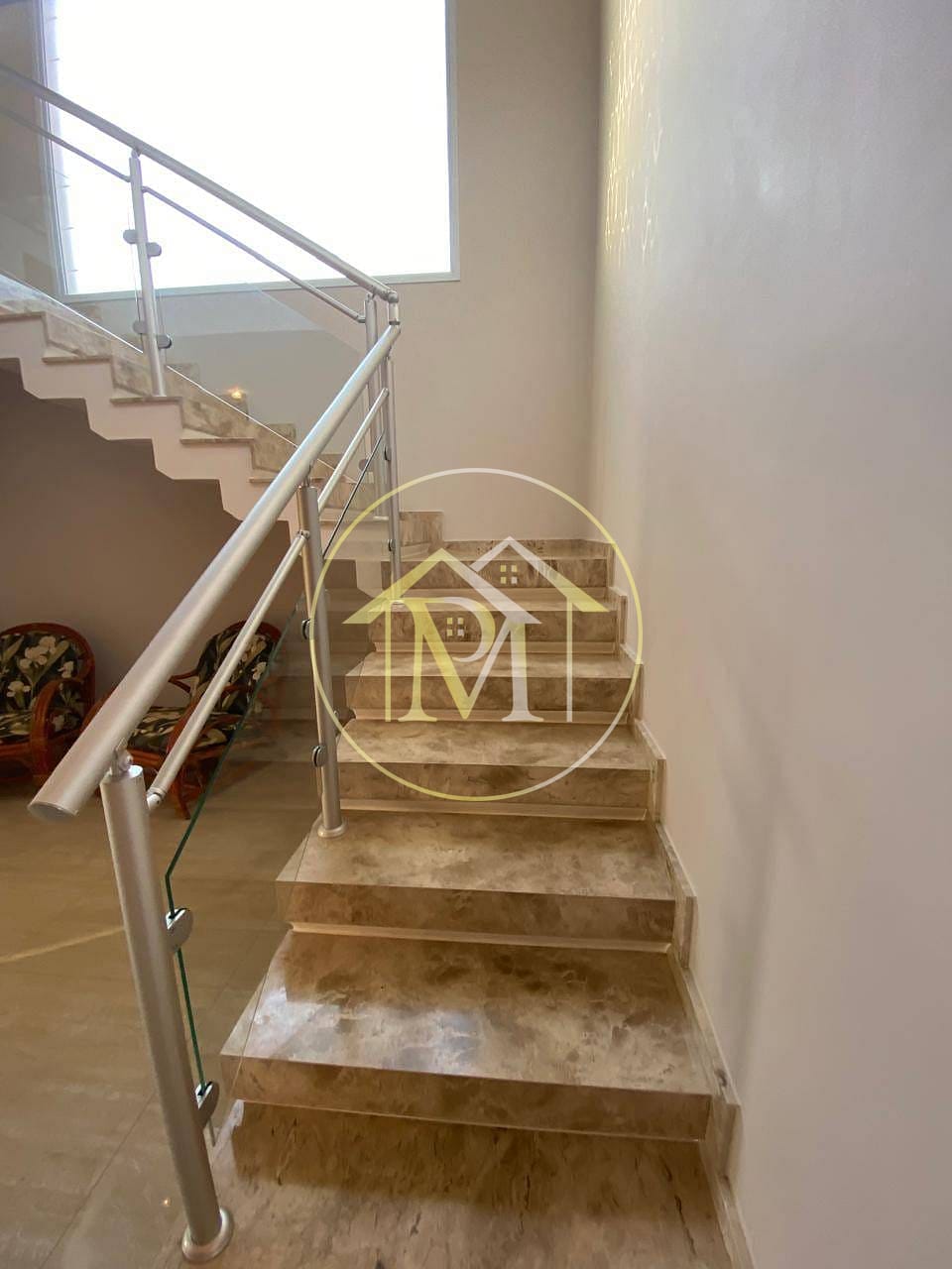 Casa à venda com 4 quartos, 326m² - Foto 4