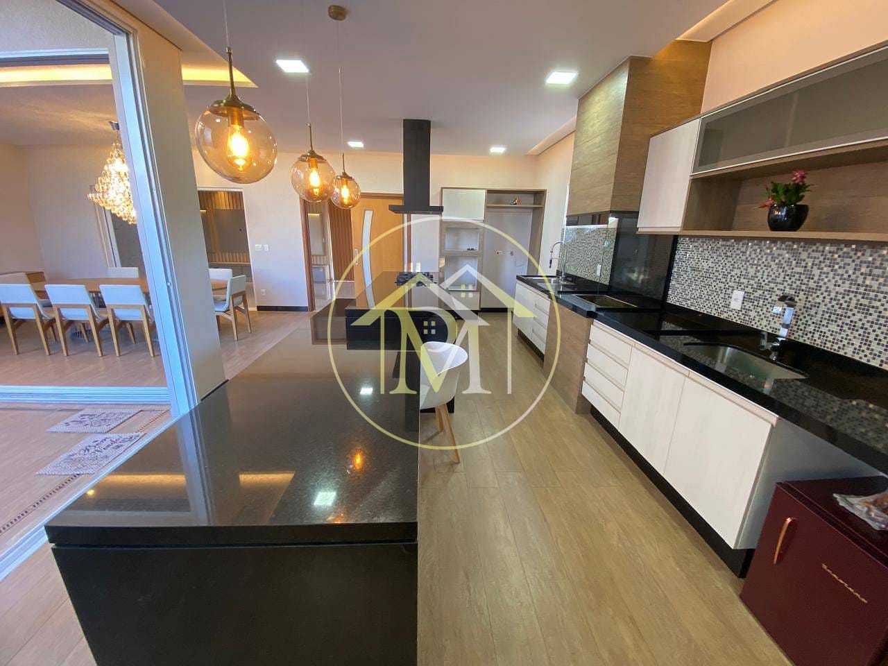 Casa à venda com 4 quartos, 326m² - Foto 27