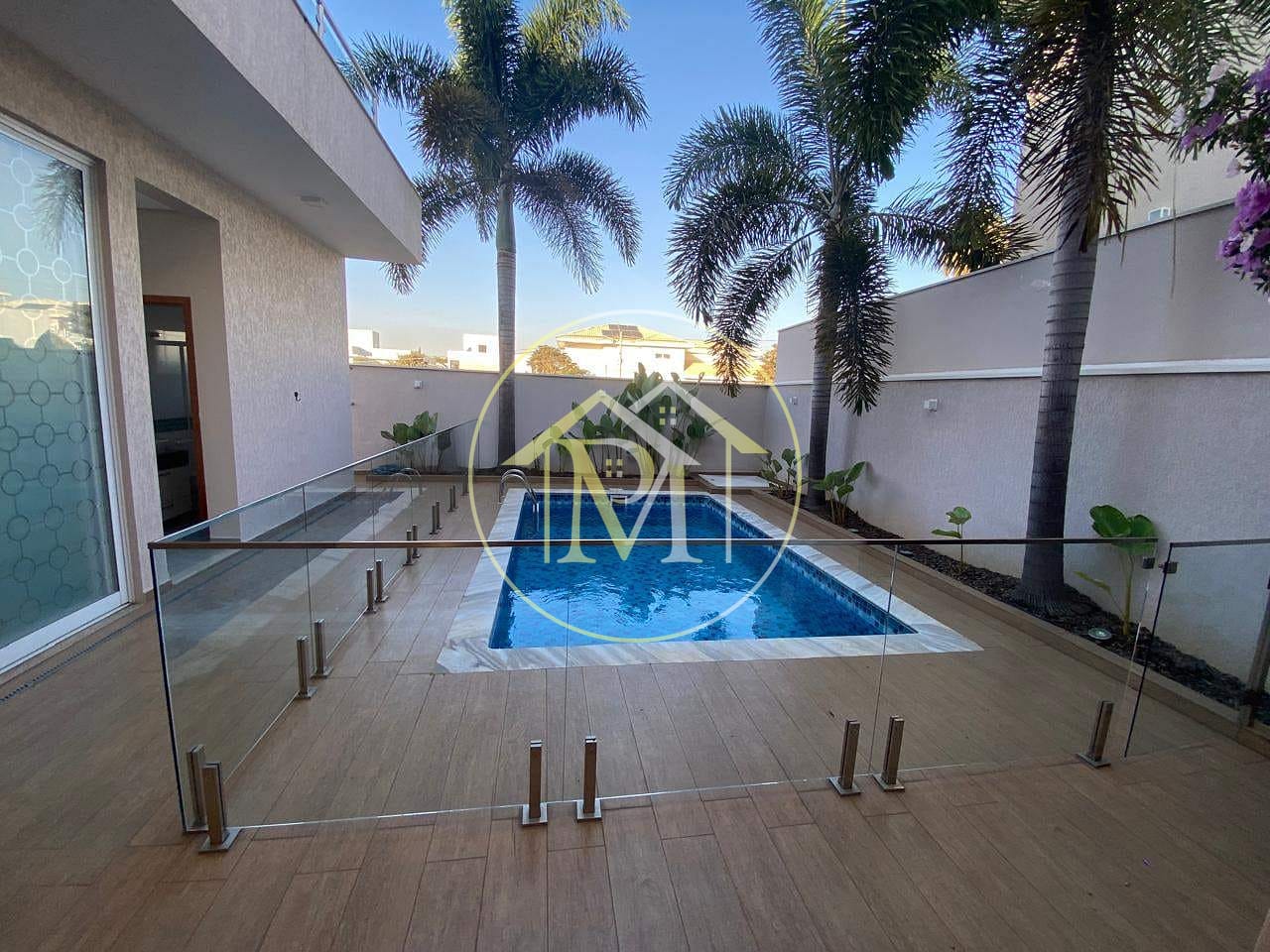 Casa à venda com 4 quartos, 326m² - Foto 33