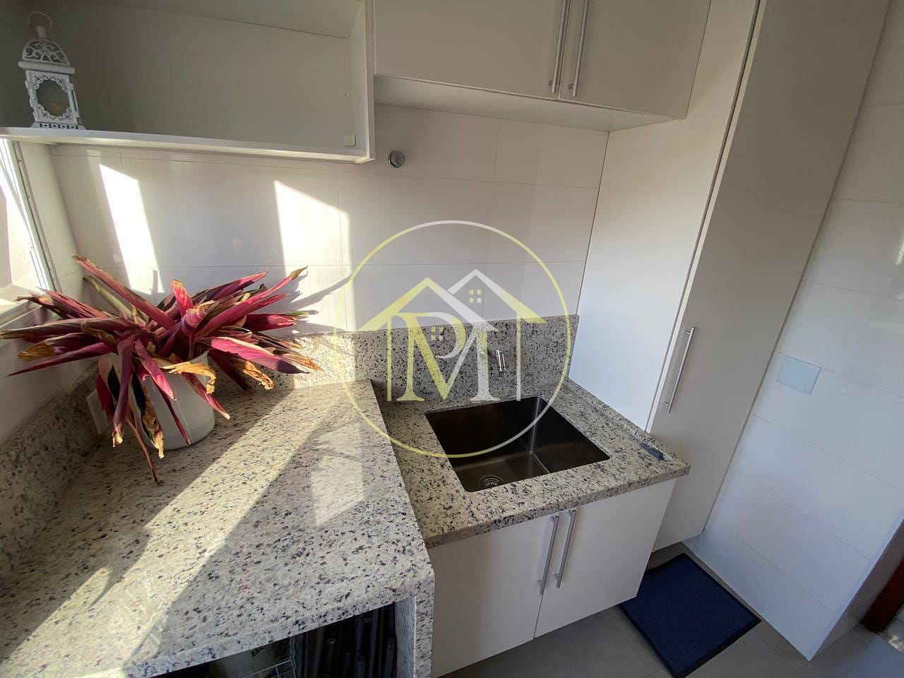 Casa à venda com 4 quartos, 326m² - Foto 22